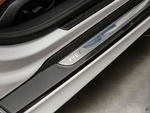 Used 2010 Audi R8 V10 image 59