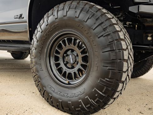 Used 2013 Ford F150 Raptor w/ Luxury Equipment Group image 45