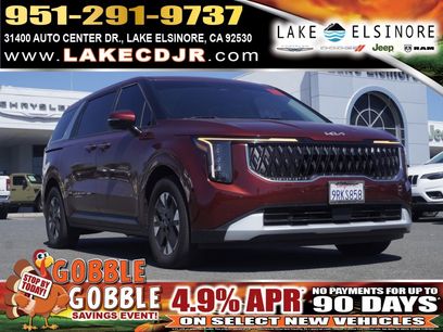 Used 2025 Kia Carnival LXS