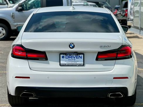 Used 2021 BMW 530i w/ Convenience Package RWD image 34