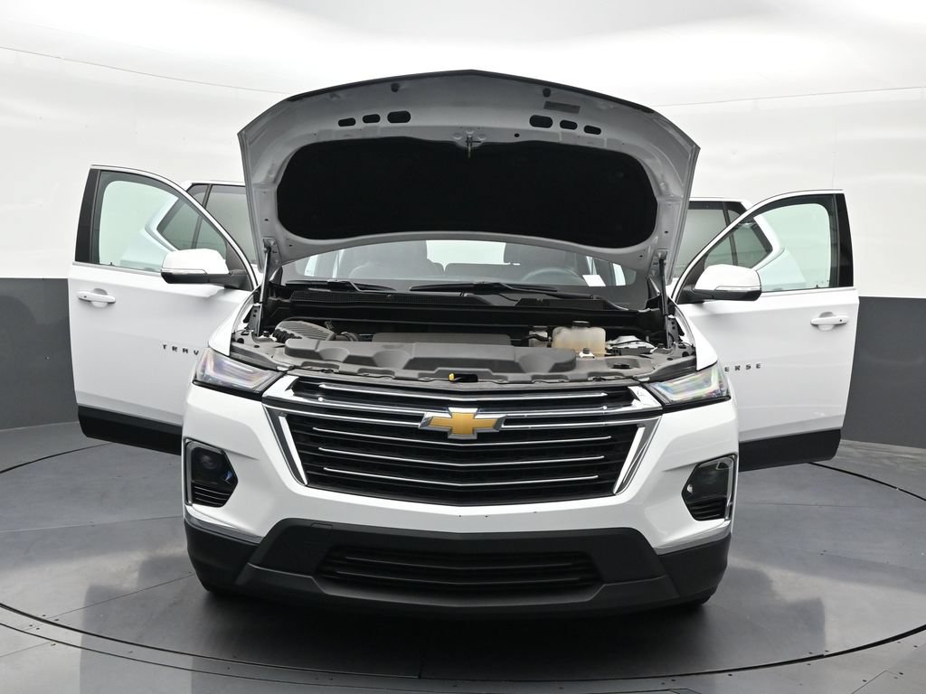 Used 2023 Chevrolet Traverse LT FWD image 37