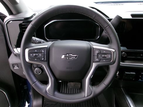 Used 2026 Chevrolet Silverado 2500 LTZ w/ Trail Boss Package AWD/4WD image 7