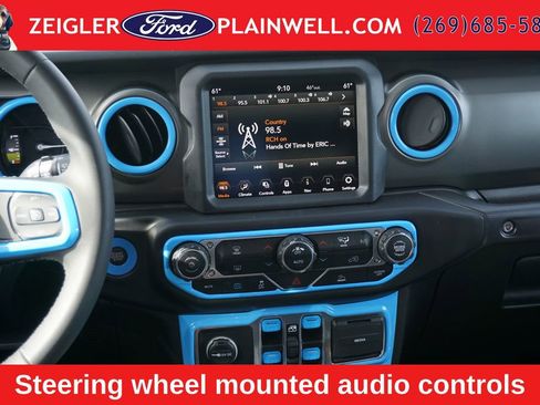 Used 2023 Jeep Wrangler Unlimited w/ 8.4" Radio Group AWD/4WD image 14