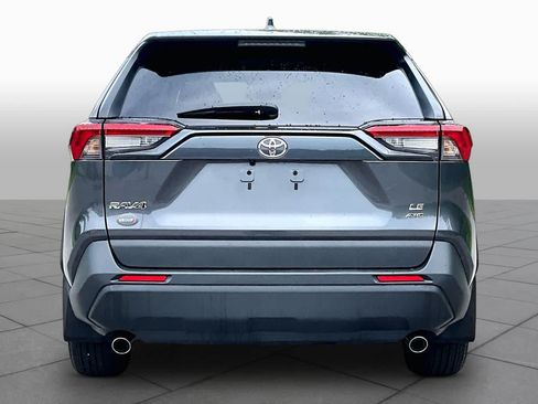 Certified 2024 Toyota RAV4 LE AWD/4WD image 5
