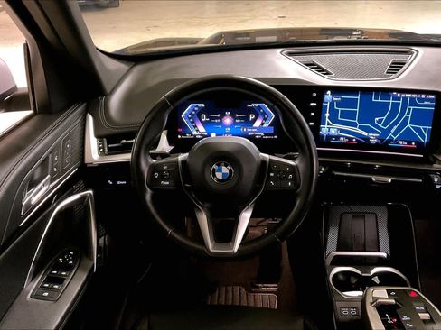 Certified 2023 BMW X1 xDrive28i w/ Convenience Package image 5