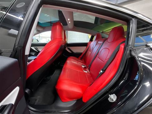 Used 2018 Tesla Model 3 Long Range image 17