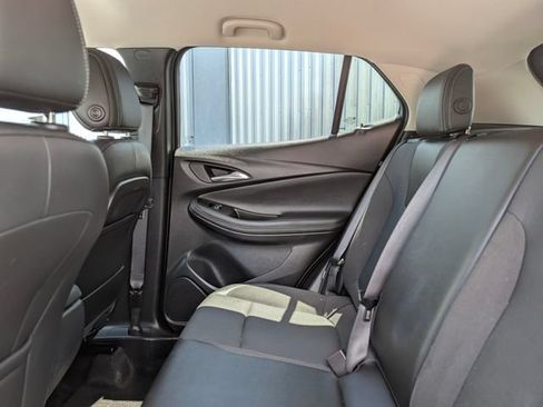 Used 2023 Buick Encore GX Preferred FWD image 16