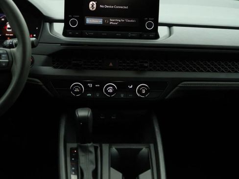 Used 2025 Honda Accord LX image 38