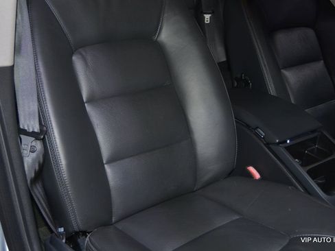 Used 2010 Volvo XC70 3.2 image 18