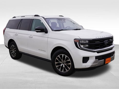 Used 2025 Ford Expedition Platinum image 1