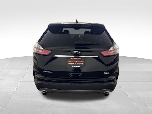Used 2019 Ford Edge SEL w/ Equipment Group 201A AWD/4WD image 8