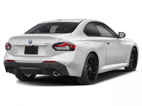 Used 2024 BMW 230i Coupe w/ M Sport Package image 5