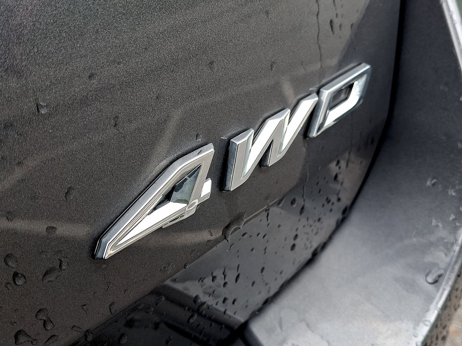 Used 2023 Ford Explorer XLT AWD/4WD image 24