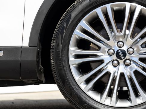 Used 2018 Lincoln MKX Reserve FWD image 7