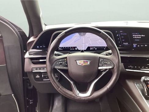 Used 2023 Cadillac Escalade ESV Sport Platinum w/ LPO, ONYX Package image 22