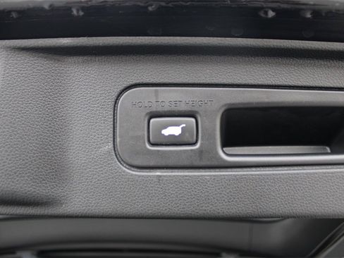 Used 2024 Honda Pilot EX-L image 34