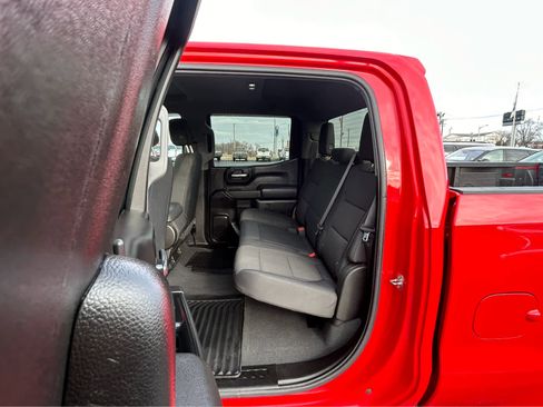 Used 2019 Chevrolet Silverado 1500 Custom Trail Boss image 8
