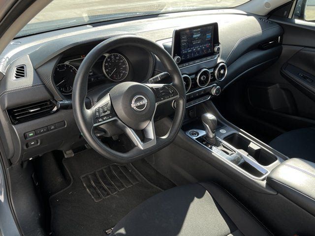 Used 2024 Nissan Sentra SV FWD image 10
