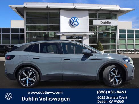 Used 2023 Volkswagen ID.4 Pro S RWD image 3
