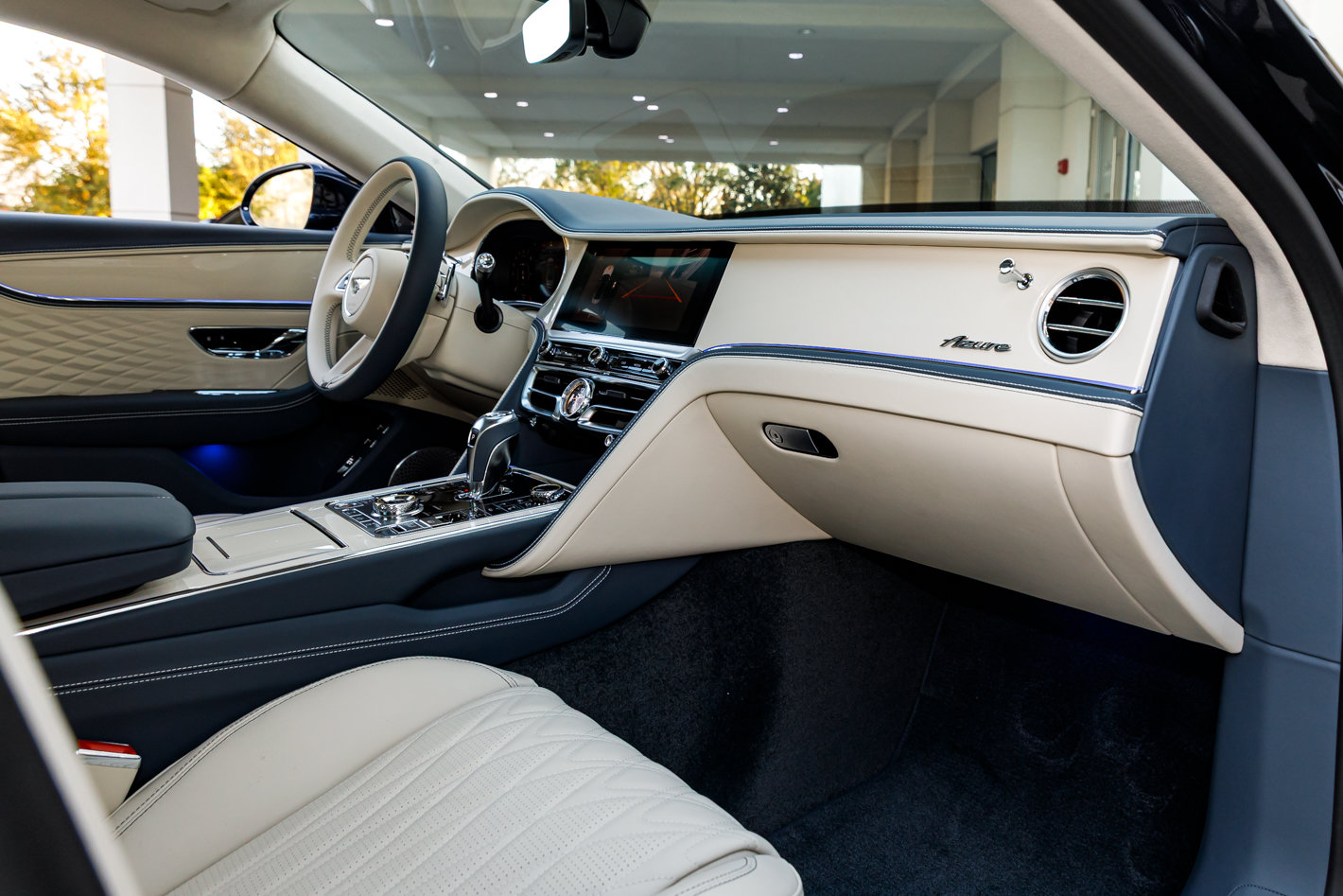 Used 2026 Bentley Flying Spur Azure AWD/4WD image 45