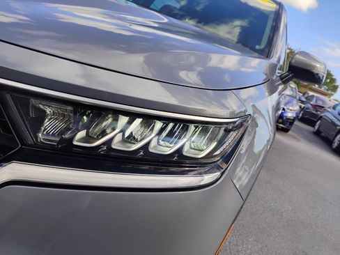 Used 2023 Kia Sorento LX image 41