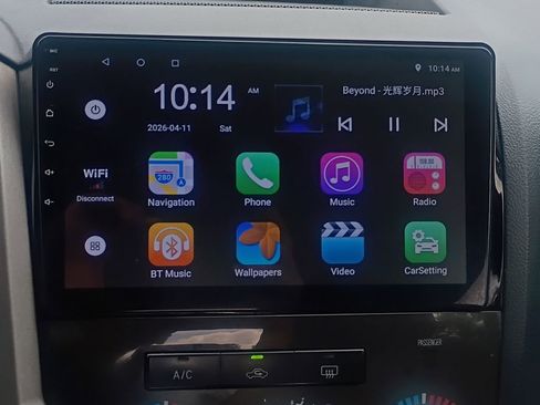 Used 2012 Toyota Tundra 2WD CrewMax w/ SR5 Pkg image 8