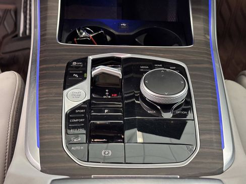 Used 2025 BMW X5 M60i w/ Climate Comfort Package AWD/4WD image 19