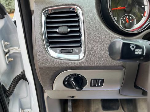 Used 2013 Dodge Durango SXT w/ Popular Equipment Group image 10