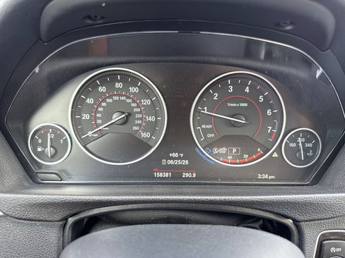 Used 2017 BMW 330i xDrive Sedan AWD/4WD image 21