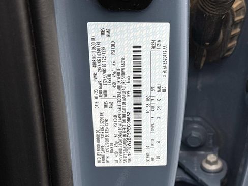 Used 2023 Ford F250 Lariat w/ Lariat Ultimate Package AWD/4WD image 31