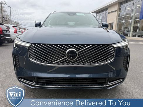 New 2026 Volvo XC90 B5 Plus w/ Protection Package AWD/4WD image 3