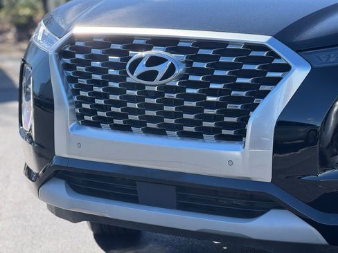 Used 2022 Hyundai Palisade Limited w/ Cargo Package image 9