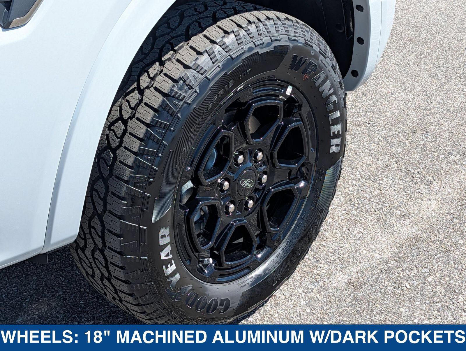 New 2026 Ford Ranger Lariat w/ FX4 Off-Road Package AWD/4WD image 14