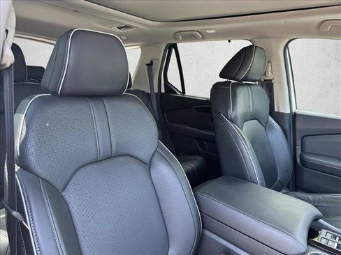 Used 2024 Honda Pilot Elite image 23