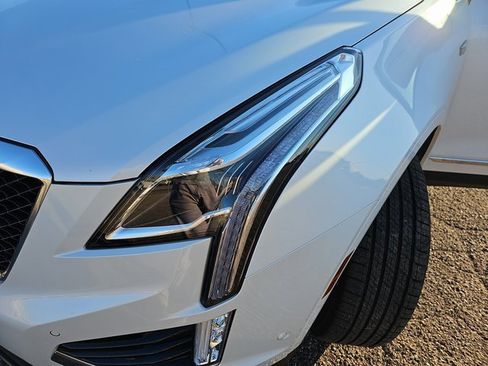 Used 2025 Cadillac XT5 Sportv w/ Technology Package image 34