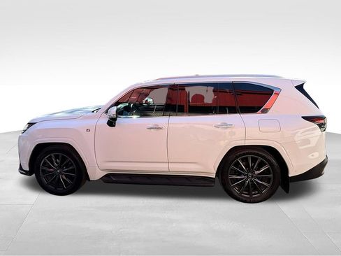 Used 2025 Lexus LX 700h F Sport AWD/4WD image 5