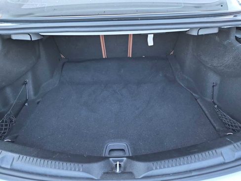 Used 2018 Mercedes-Benz E 400 E 400 image 25