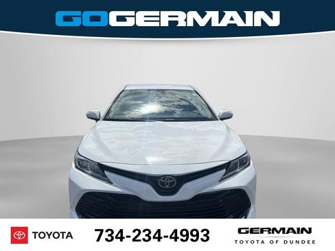 Used 2022 Toyota Camry LE FWD image 2