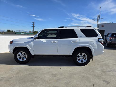 Used 2022 Toyota 4Runner SR5 w/ Wilderness Package (TMS) image 7