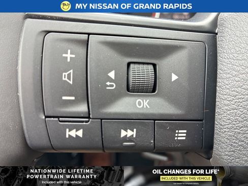 New 2026 Nissan Rogue SV image 27