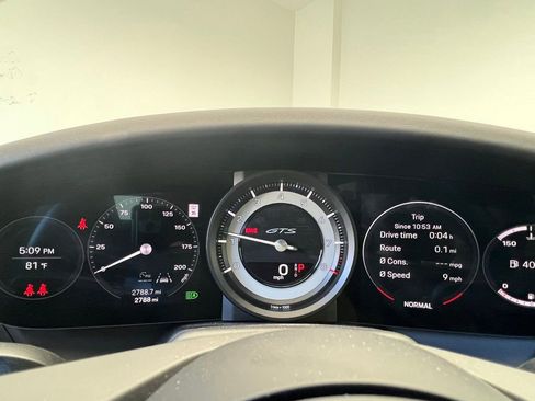 Certified 2024 Porsche 911 Carrera GTS RWD image 10