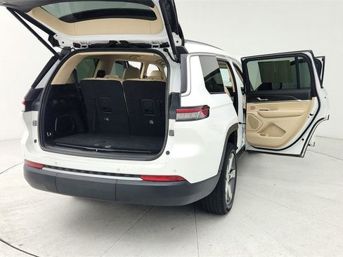 Used 2018 Chevrolet Silverado 3500 W/T w/ WT Fleet Convenience Package image 12