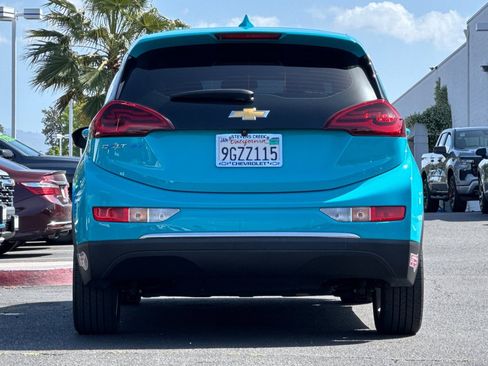 Used 2020 Chevrolet Bolt LT FWD image 6