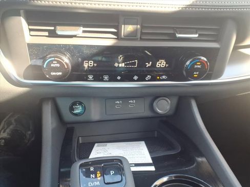 New 2026 Nissan Rogue SV image 19