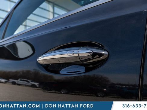 Used 2024 Buick Enclave Essence w/ Sport Touring Edition image 36