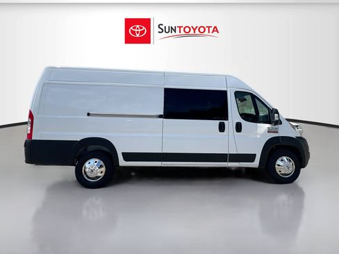 Used 2022 RAM ProMaster 3500 FWD image 3