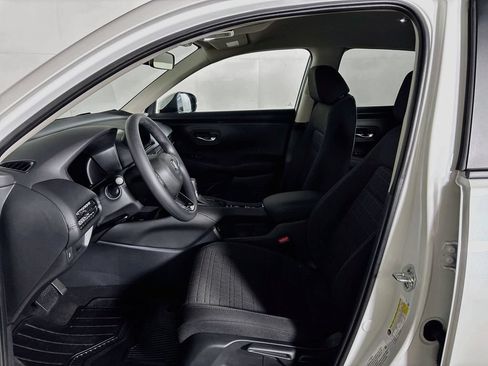 Used 2026 Honda HR-V LX image 11