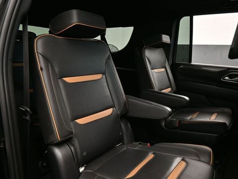 Used 2022 GMC Yukon XL AT4 w/ AT4 Premium Package image 55