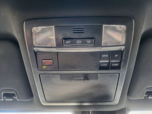 Used 2023 Toyota Tacoma TRD Sport w/ TRD Premium Sport Package image 18