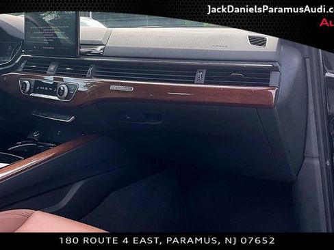 Used 2023 Audi A4 2.0T Premium w/ Convenience Package AWD/4WD image 14